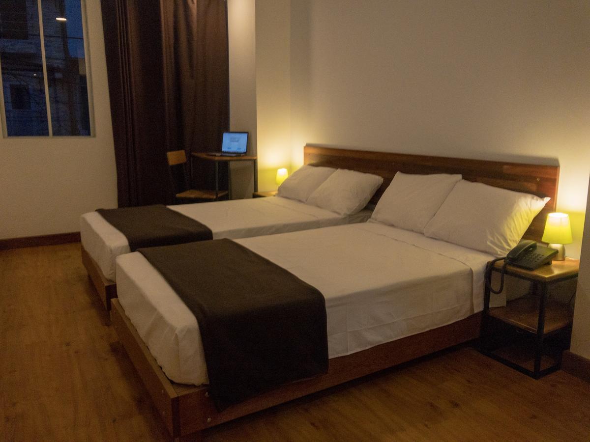 Central Bed & Breakfast Iquitos Exterior photo